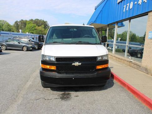 Used 2020 Chevrolet Express 2500 w/ Driver Convenience Package RWD image 2