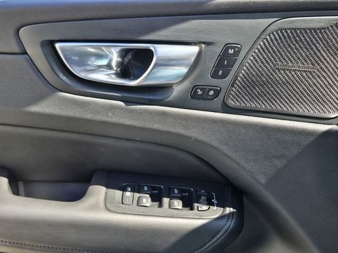 Certified 2023 Volvo XC60 B5 Plus w/ Protection Package Premier image 23