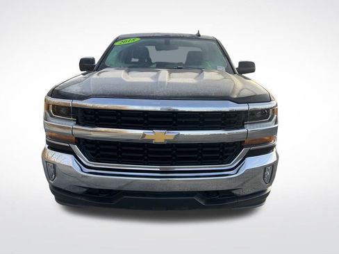 Used 2018 Chevrolet Silverado 1500 LT w/ All Star Edition image 21