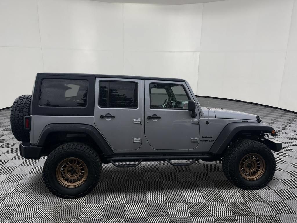 Used 2016 Jeep Wrangler Unlimited Sport w/ Quick Order Package 24S AWD/4WD image 10