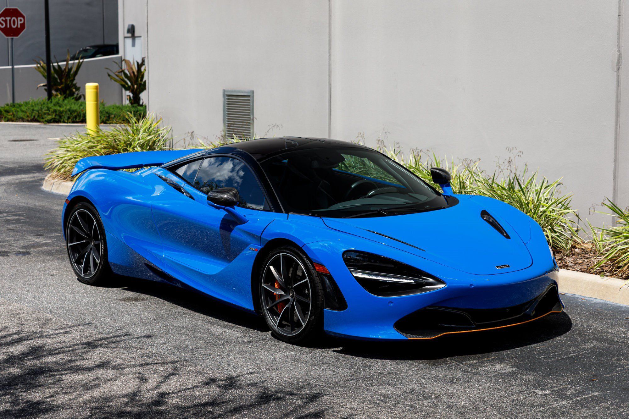 Used 2019 McLaren 720S Luxury RWD image 13