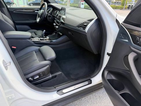 Used 2019 BMW X3 sDrive30i w/ Convenience Package RWD image 16