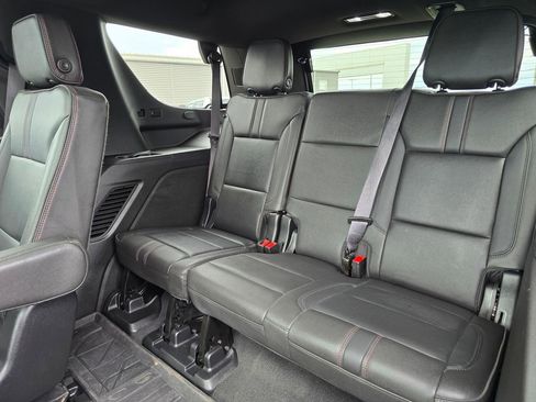 Used 2024 Chevrolet Tahoe RST w/ Sport Performance Package AWD/4WD image 15