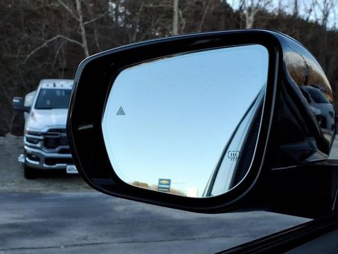 New 2025 Jeep Grand Cherokee L Limited image 18