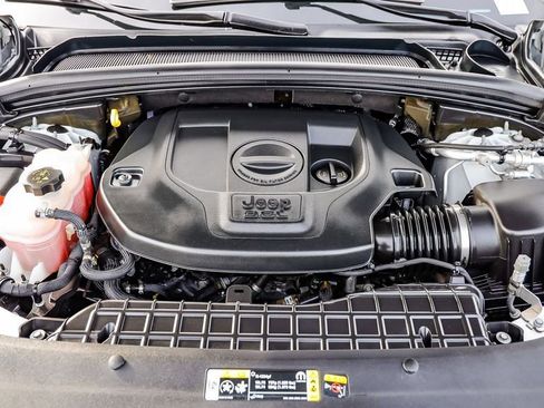 Used 2021 Jeep Grand Cherokee L Overland w/ Advanced Protech Group III image 33