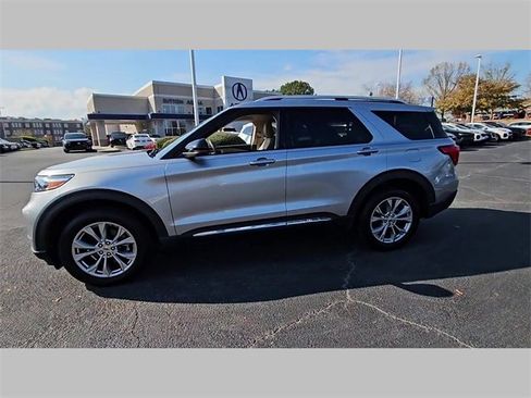 Used 2021 Ford Explorer Limited w/ Equipment Group 301A image 28