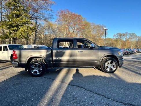 Used 2022 RAM 1500 Laramie AWD/4WD image 5