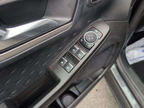 Used 2020 Ford Escape SEL image 12