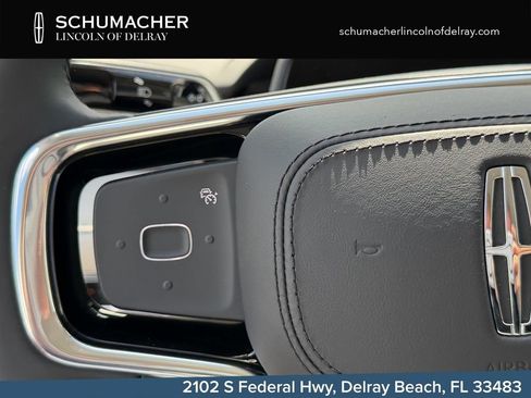New 2026 Lincoln Nautilus Premier AWD/4WD image 17