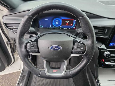 Used 2023 Ford Explorer ST w/ Equipment Group 401A AWD/4WD image 25