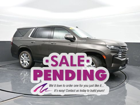 Used 2021 Chevrolet Tahoe High Country w/ Premium Package image 4