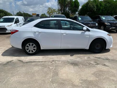 Used 2016 Toyota Corolla L FWD image 8