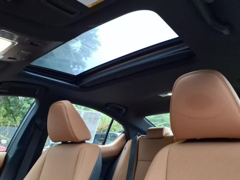 Used 2023 Lexus IS 300 w/ Comfort Package RWD image 16