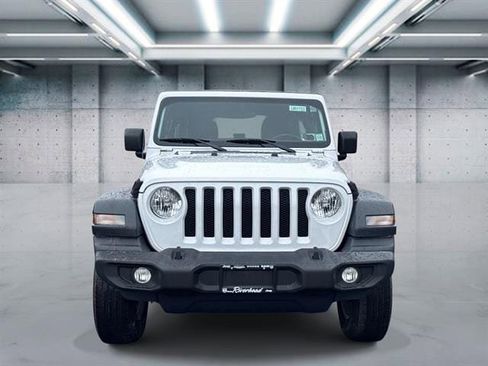 Used 2020 Jeep Wrangler Unlimited Sport S image 2