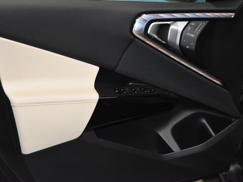 New 2026 BMW X3 xDrive30 w/ Premium Package image 3