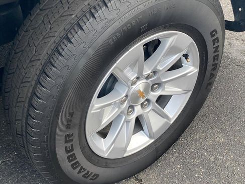 Used 2025 Chevrolet Silverado 1500 LT image 22