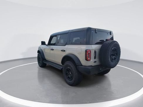 New 2025 Ford Bronco Outer Banks w/ Sasquatch Package AWD/4WD image 6
