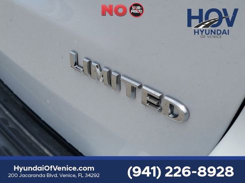 Used 2021 Jeep Grand Cherokee Limited RWD image 10