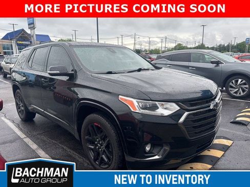 Used 2020 Chevrolet Traverse Premier w/ Redline Edition image 2