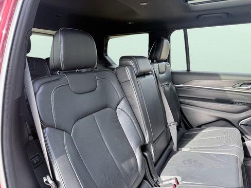 Used 2021 Jeep Grand Cherokee L Overland w/ Trailer Tow Package image 28