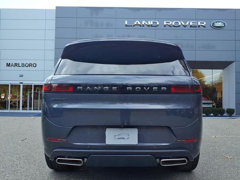 New 2025 Land Rover Range Rover Sport Dynamic SE image 7