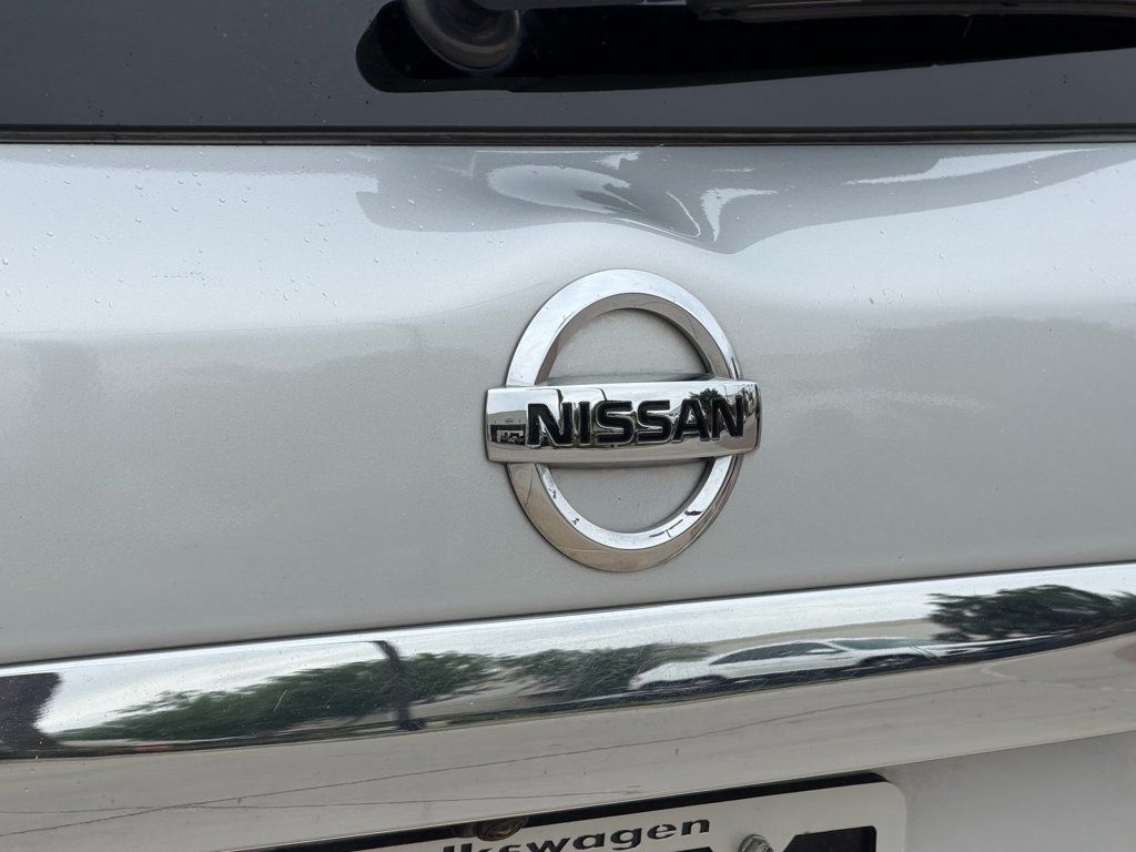 Used 2016 Nissan Pathfinder SV w/ Trailer Tow Package AWD/4WD image 10