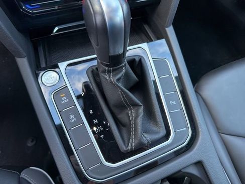 Certified 2023 Volkswagen Arteon SEL image 19