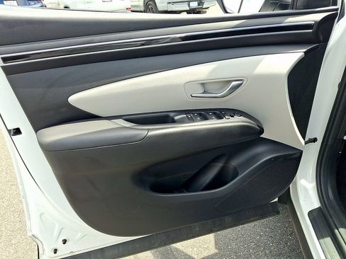 Certified 2023 Hyundai Tucson SEL AWD/4WD image 15