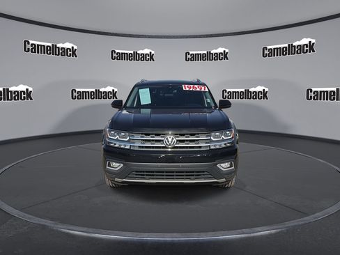 Used 2018 Volkswagen Atlas SEL AWD/4WD image 2