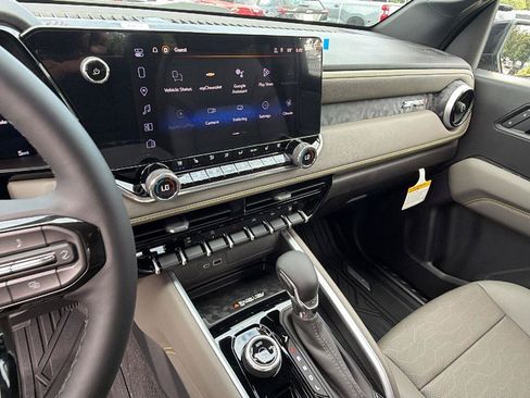 New 2026 Chevrolet Colorado ZR2 w/ Technology Package AWD/4WD image 5