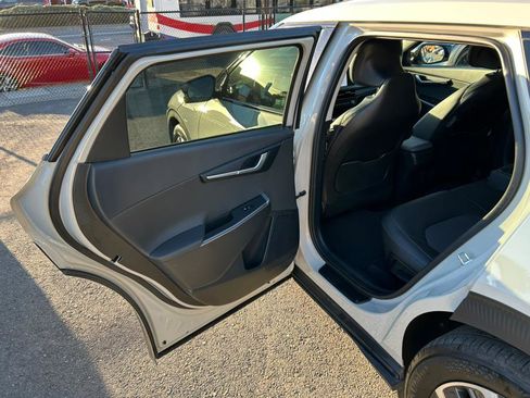 Used 2024 Kia EV6 Light image 57
