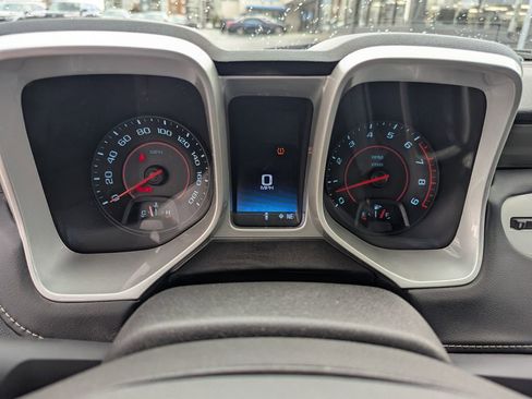 Used 2015 Chevrolet Camaro SS w/ SS Performance Package RWD image 35