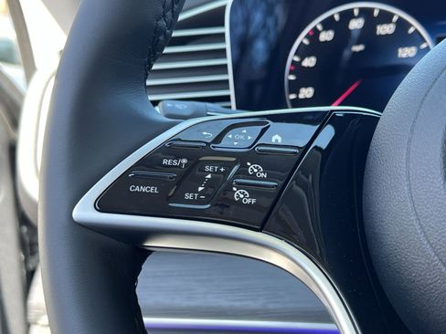 New 2026 Mercedes-Benz GLE 450 4MATIC image 31