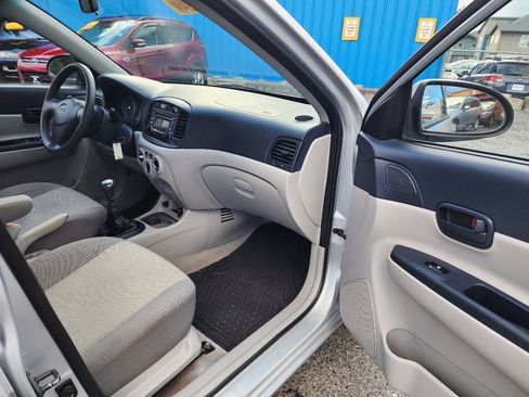 Used 2007 Hyundai Accent GLS image 24