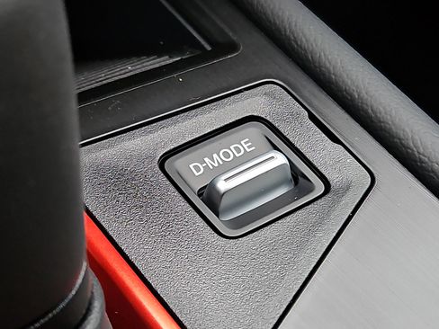 New 2026 Nissan Kicks SR image 19