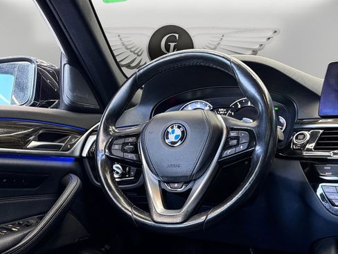 Used 2018 BMW 540i image 12