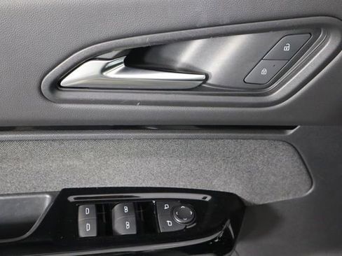 Used 2024 Honda Prologue EX image 19