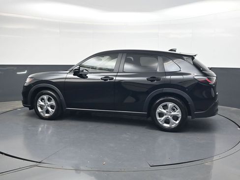 Used 2025 Honda HR-V LX image 7