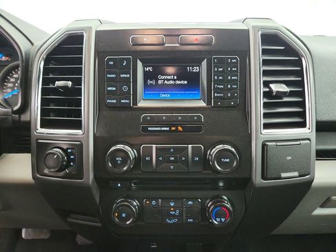 Used 2016 Ford F150 XLT image 15