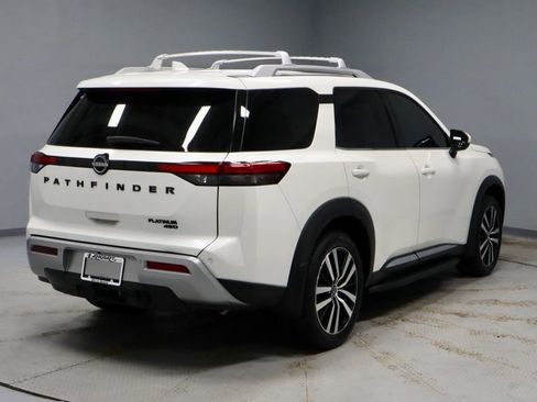 Certified 2024 Nissan Pathfinder Platinum AWD/4WD image 6