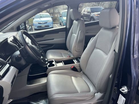 Used 2023 Honda Odyssey EX-L image 21