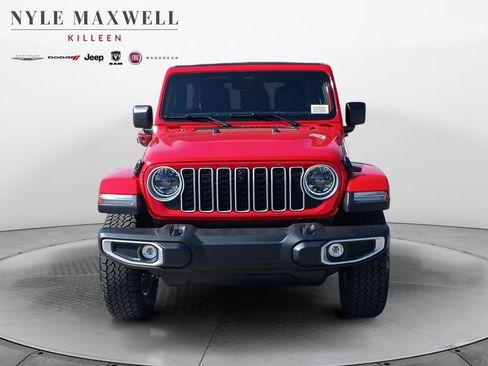 New 2026 Jeep Wrangler Unlimited Sahara AWD/4WD image 18