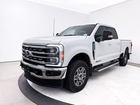 Used 2024 Ford F250 Lariat AWD/4WD image 13