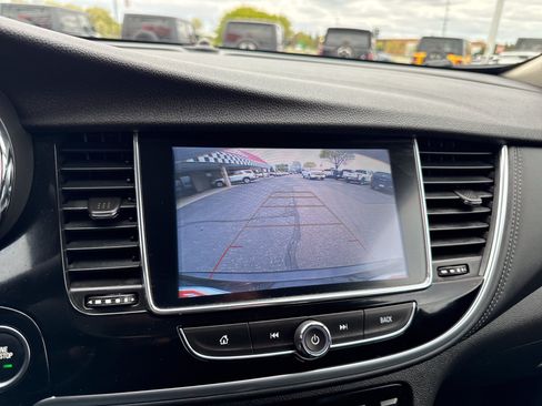 Used 2021 Buick Encore Preferred w/ Safety Package II FWD image 22