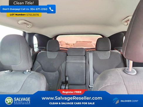 Used 2015 Jeep Cherokee Latitude FWD image 13