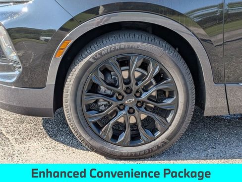 Used 2023 Chevrolet Blazer Premier w/ Driver Confidence II Package FWD image 12