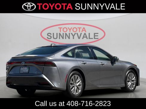 Used 2021 Toyota Mirai w/ Advanced Technology Package RWD image 3