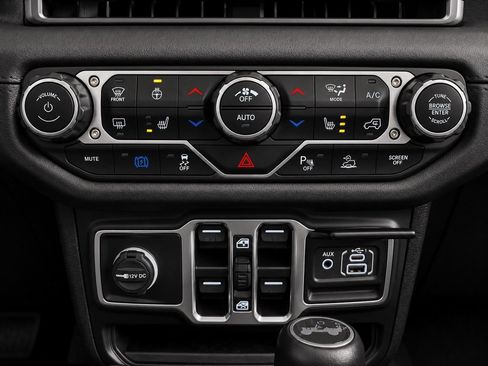 Used 2024 Jeep Wrangler High Altitude AWD/4WD image 34