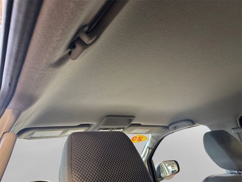 Used 2014 Nissan Frontier S image 23