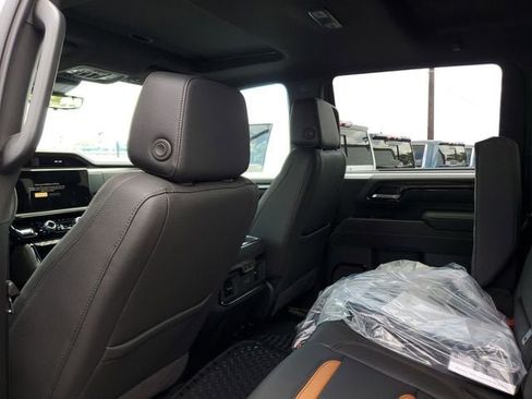 New 2026 GMC Sierra 3500 AT4 AWD/4WD image 11
